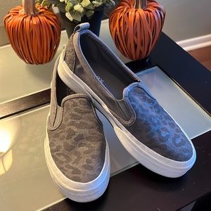 Sperry platform slip on shoes